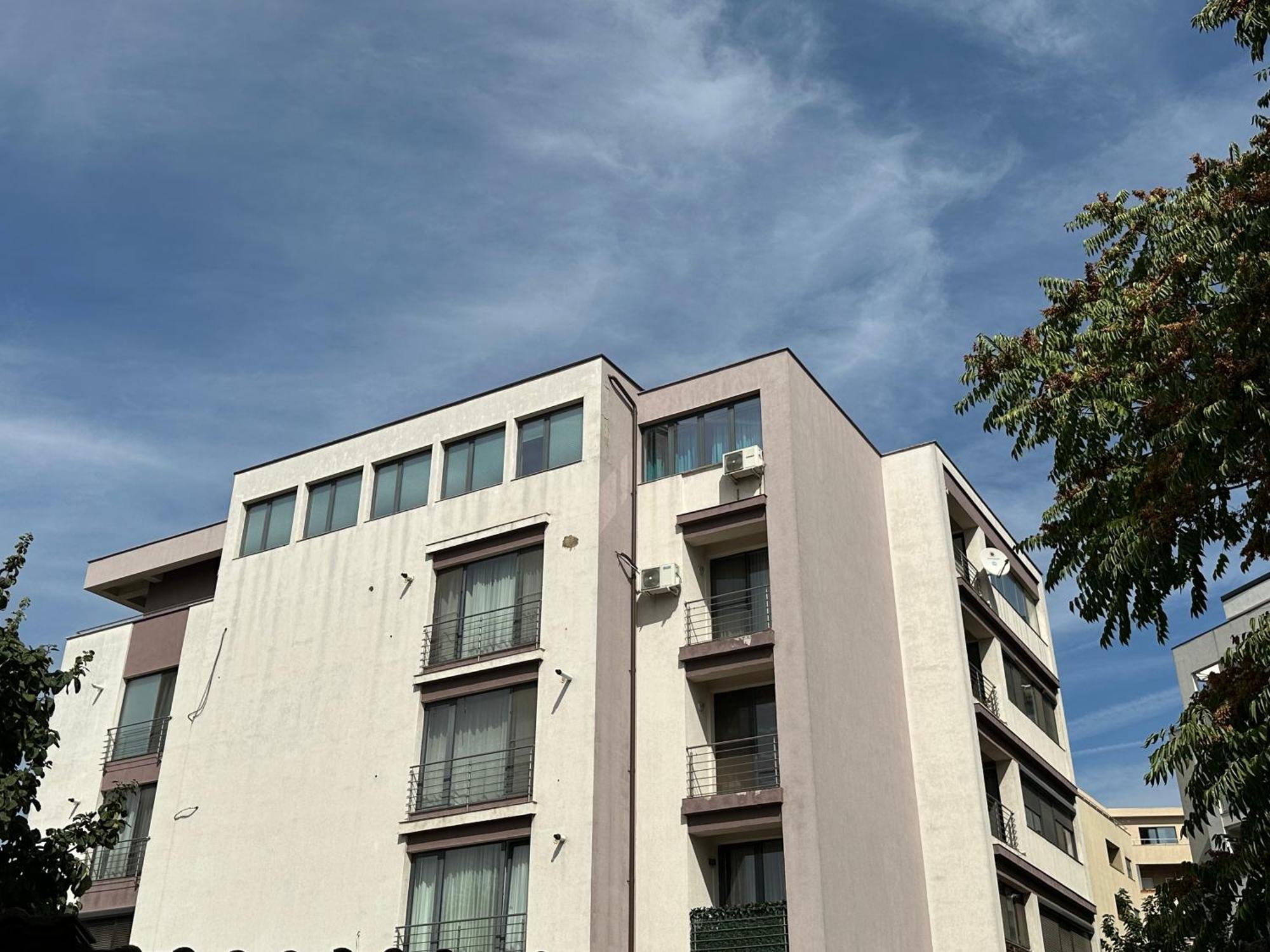 בוקרשט Centru Unirii Luxury Vip Palmier Apartament 2 Camere Cu Terasa Exterioara Amenajata ! Parcare Subterana Privata Climatizata Si Supravegheata Video Dar Doar Cu Rezervare In Limita Locurilor Disponibile !Proprietate In Regim Hoteliep - Nu Are Bucatarie מראה חיצוני תמונה